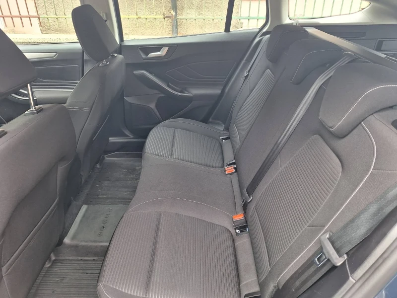 Ford Focus  Titanium, снимка 7 - Автомобили и джипове - 53275756