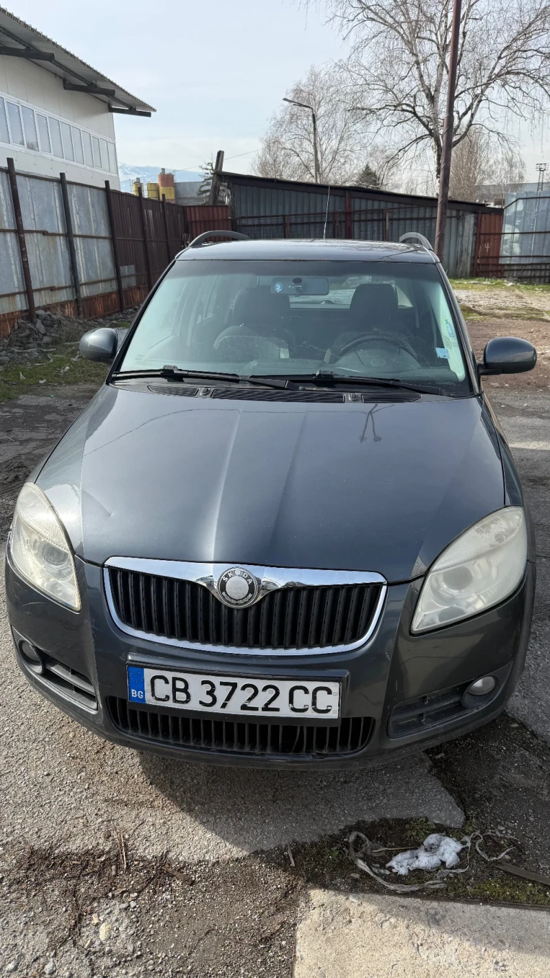 Skoda Fabia 1.4 I 16v - Gas, снимка 10 - Автомобили и джипове - 53592408