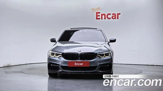 BMW 530 (G30) 530i M Sport, снимка 3 - Автомобили и джипове - 53595151