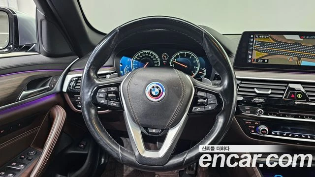 BMW 530 (G30) 530i M Sport, снимка 10 - Автомобили и джипове - 53595151