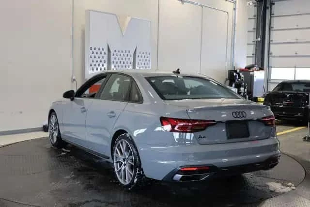 Audi A4 TECHNIK S-LINE| NAVI| 360CAM| ШИБИДАХ| BANG&OLUF, снимка 3 - Автомобили и джипове - 53998466