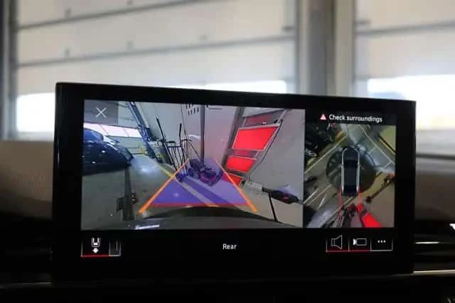 Audi A4 TECHNIK S-LINE| NAVI| 360CAM| ШИБИДАХ| BANG&OLUF, снимка 15 - Автомобили и джипове - 53998466