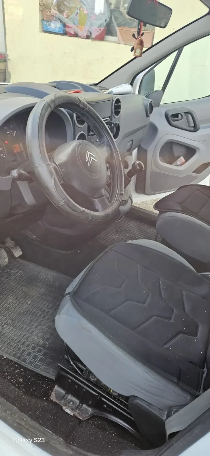 Citroen Berlingo, снимка 12 - Автомобили и джипове - 54126257