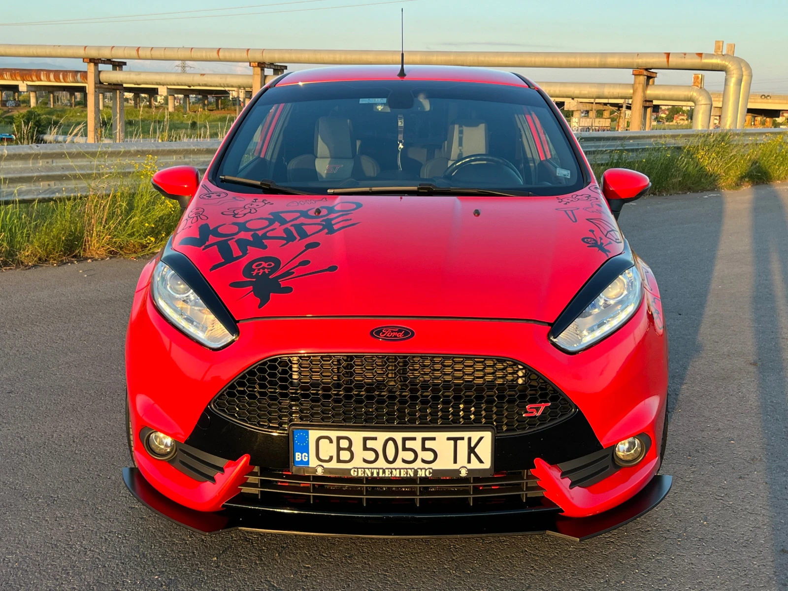 Ford Fiesta ST 1.6 ecoBOOST - изображение 2