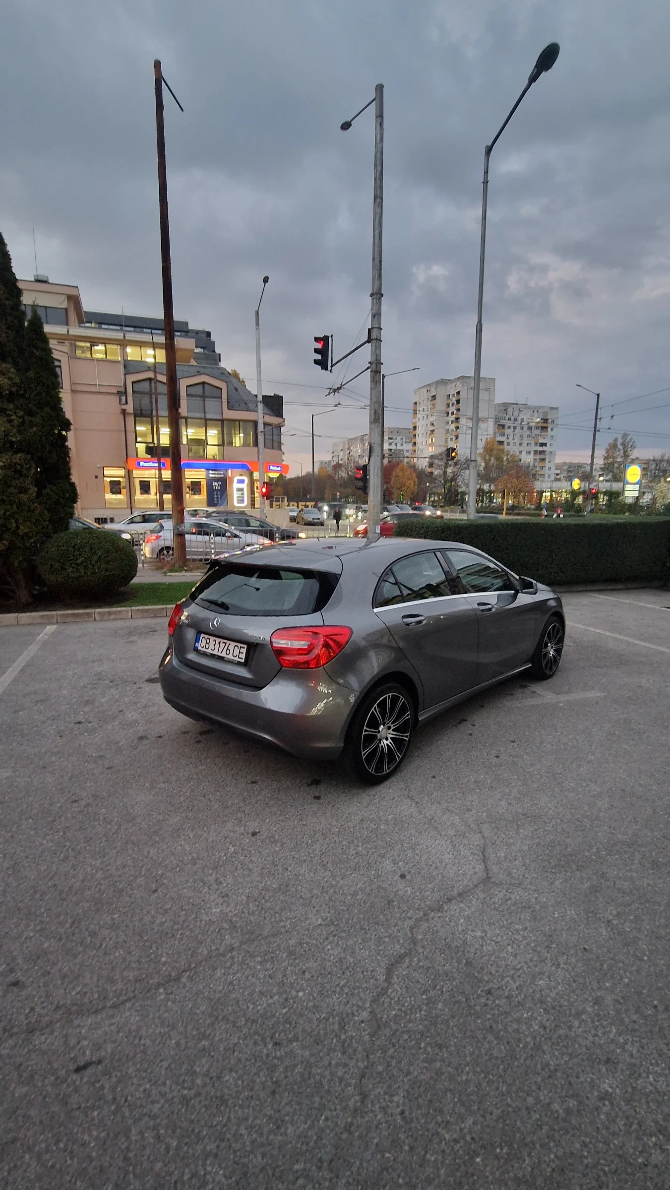 Mercedes-Benz A 180  - изображение 7