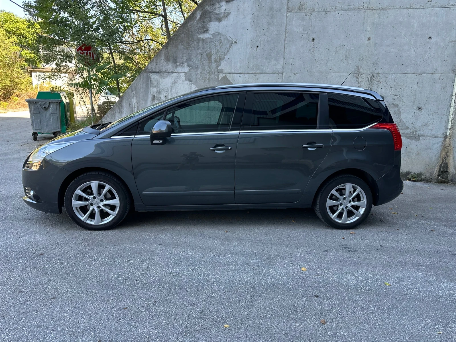 Peugeot 5008 1.6HDI - изображение 8