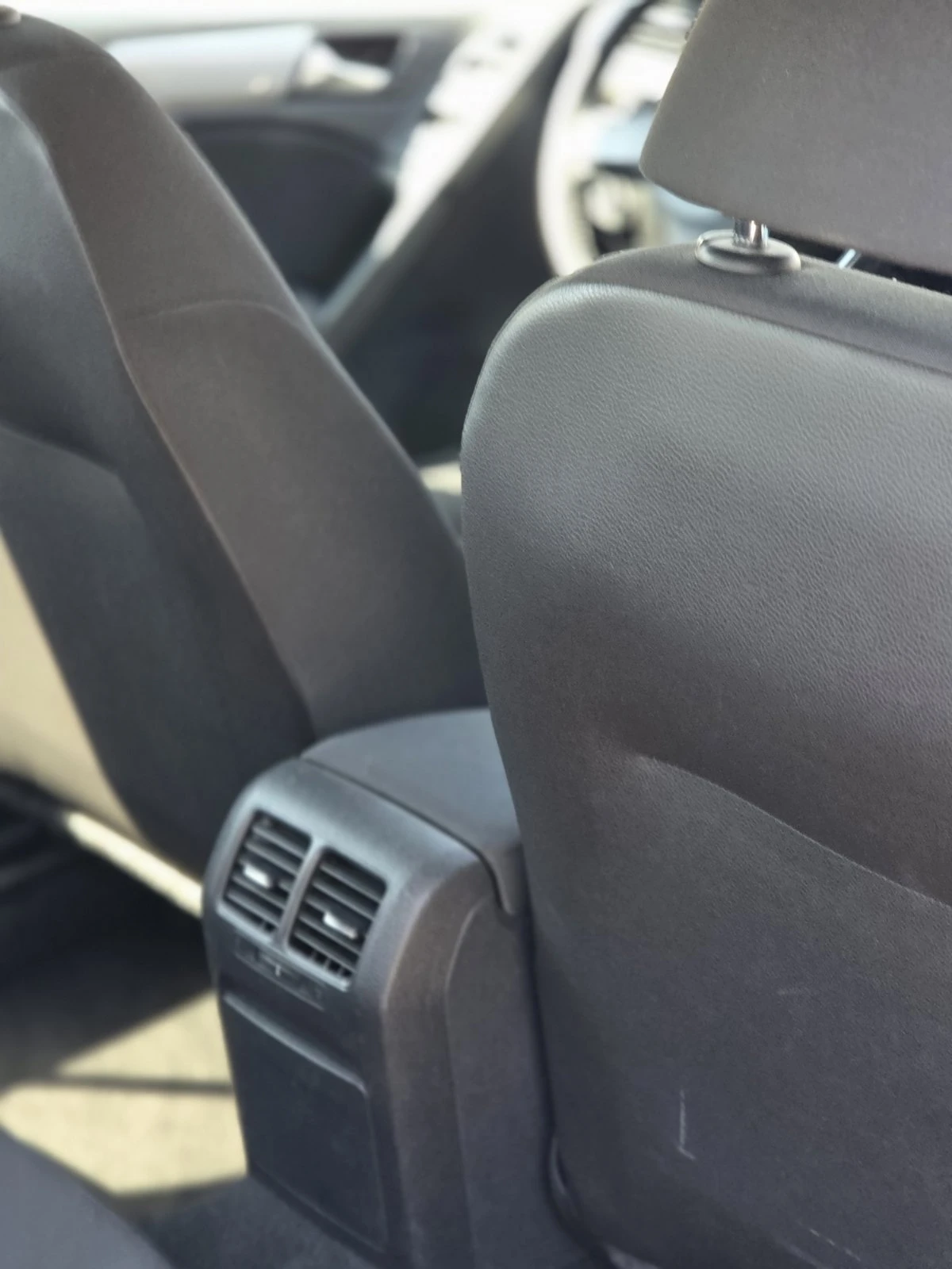 VW Golf  - изображение 10