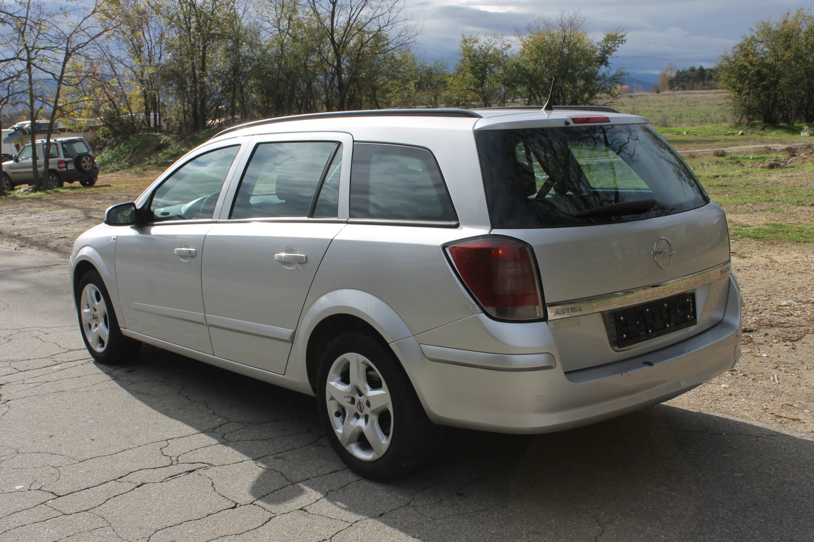 Opel Astra 147000км., ИТАЛИЯ, НОВ ВНОС - изображение 5