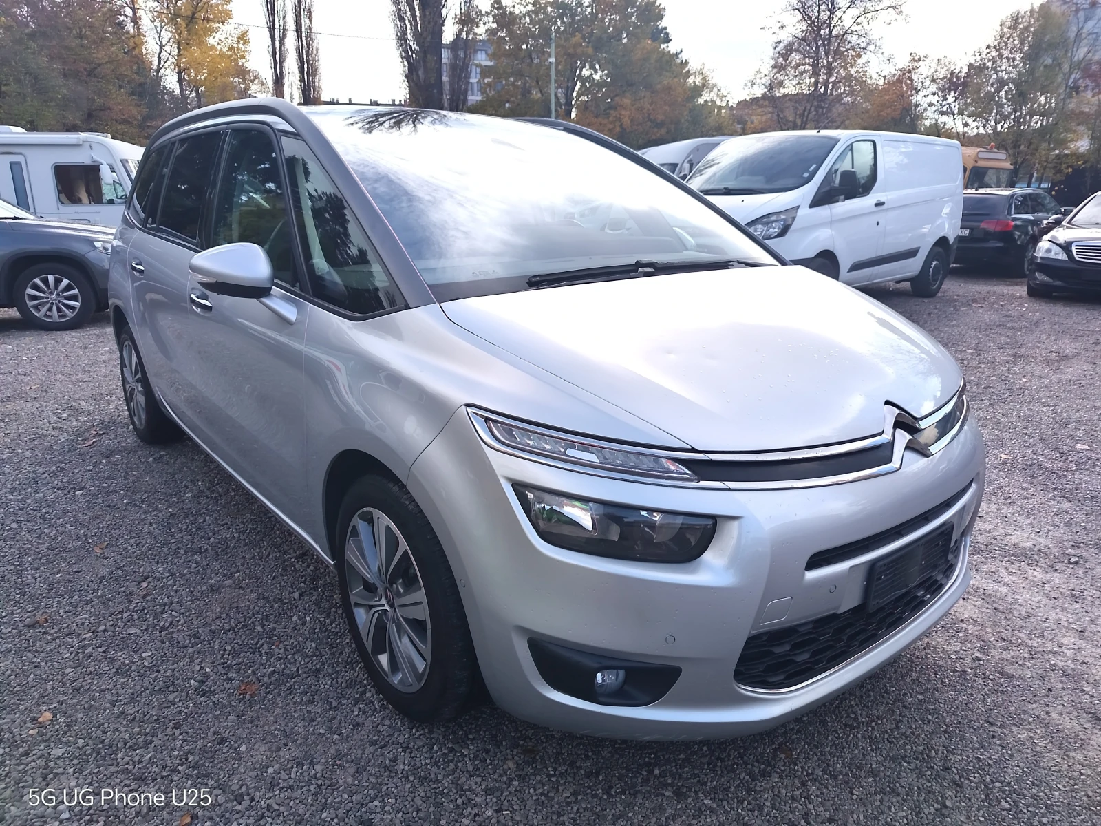 Citroen Grand C4 Picasso 1.6 HDI AUTOMATIC - изображение 7