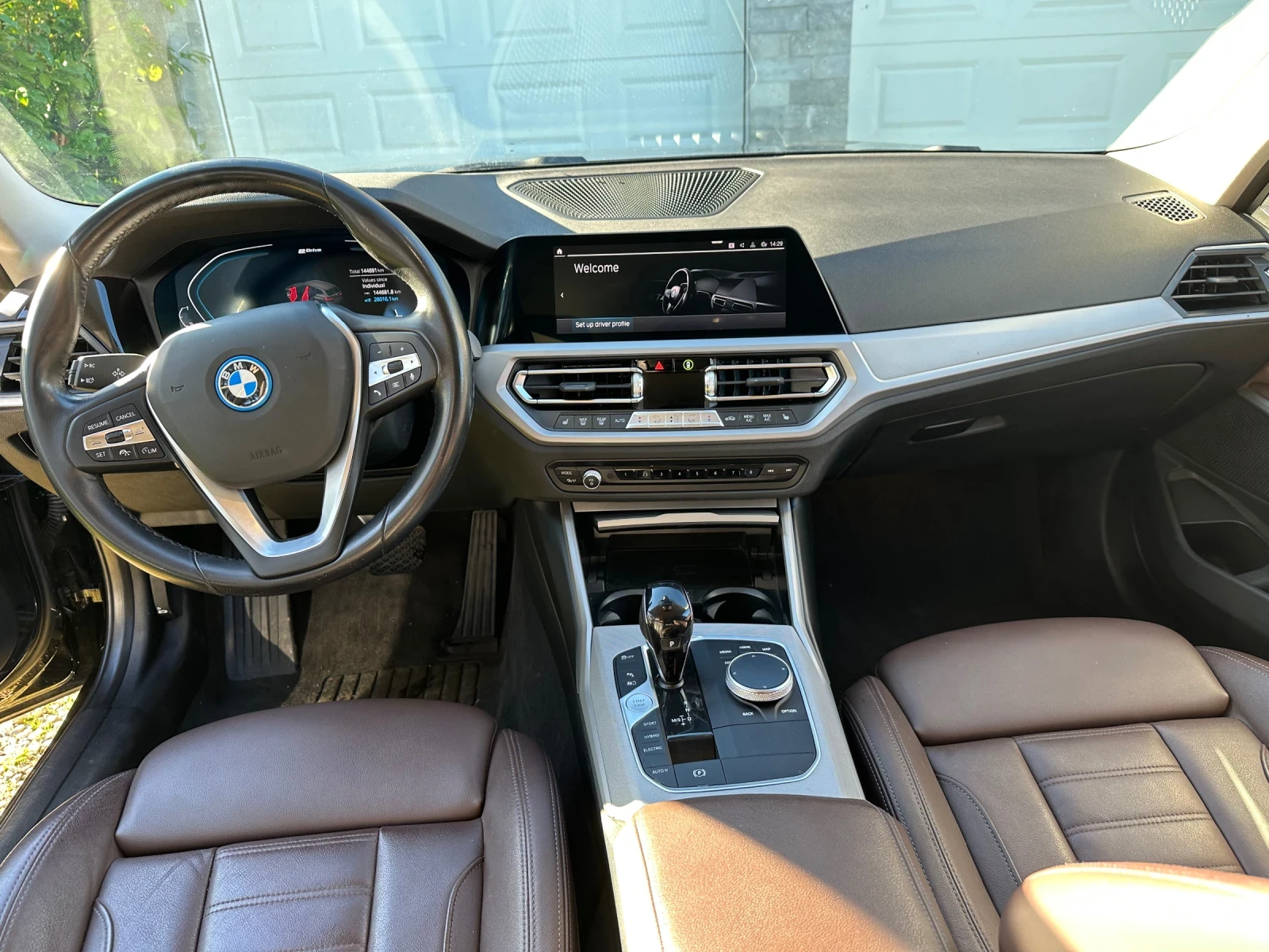 BMW 320 Touring (G21) 320e (204 Hp) Plug-in hybrid - изображение 10