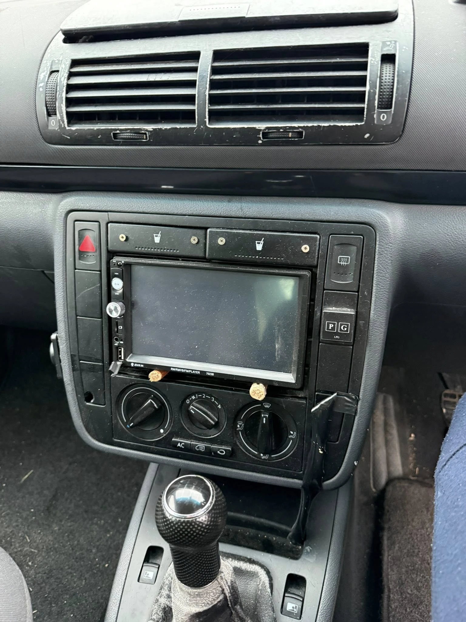 VW Sharan 2.0I  | Mobile.bg   17