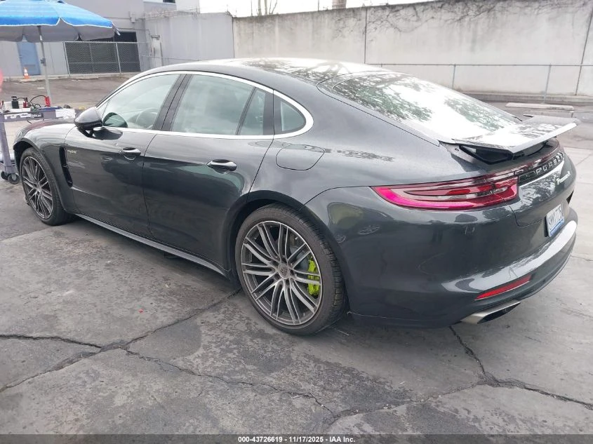 Porsche Panamera * E-HYBRID 4*  - изображение 2