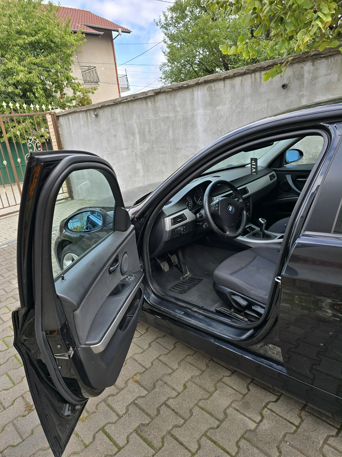 BMW 320  - изображение 7