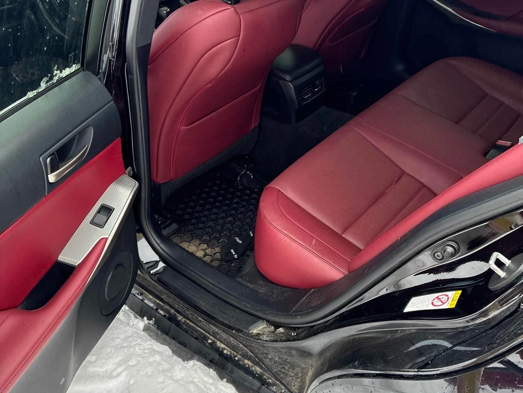 Lexus IS 300 * 4dr Sdn AWD * CARFAX * ���� �� �� | Mobile.bg � ����������� 11