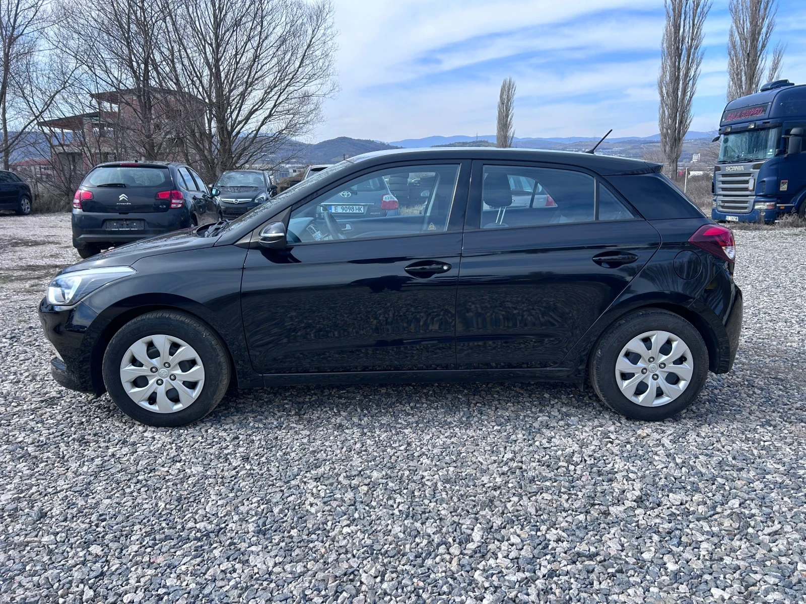 Hyundai I20 1.2 Бензин ЕВРО 6 4 ЦИЛИНДЪРА  - изображение 2