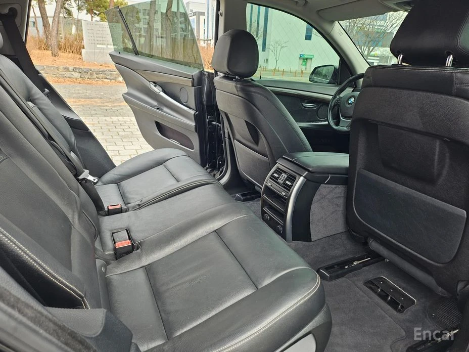 BMW 330, снимка 10 - Автомобили и джипове - 53740723