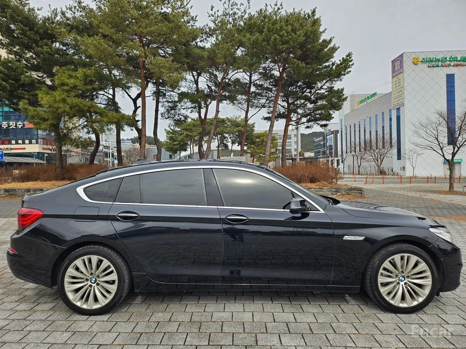 BMW 330, снимка 5 - Автомобили и джипове - 53740723