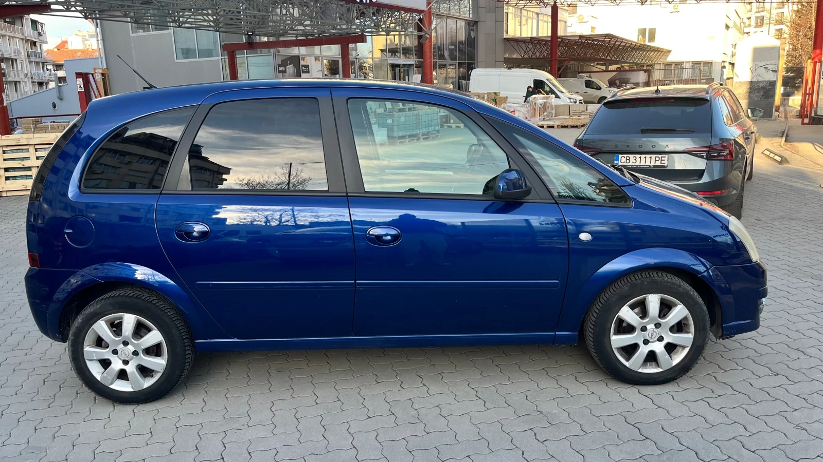 Opel Meriva 1.4 90 кс, снимка 7 - Автомобили и джипове - 53787421