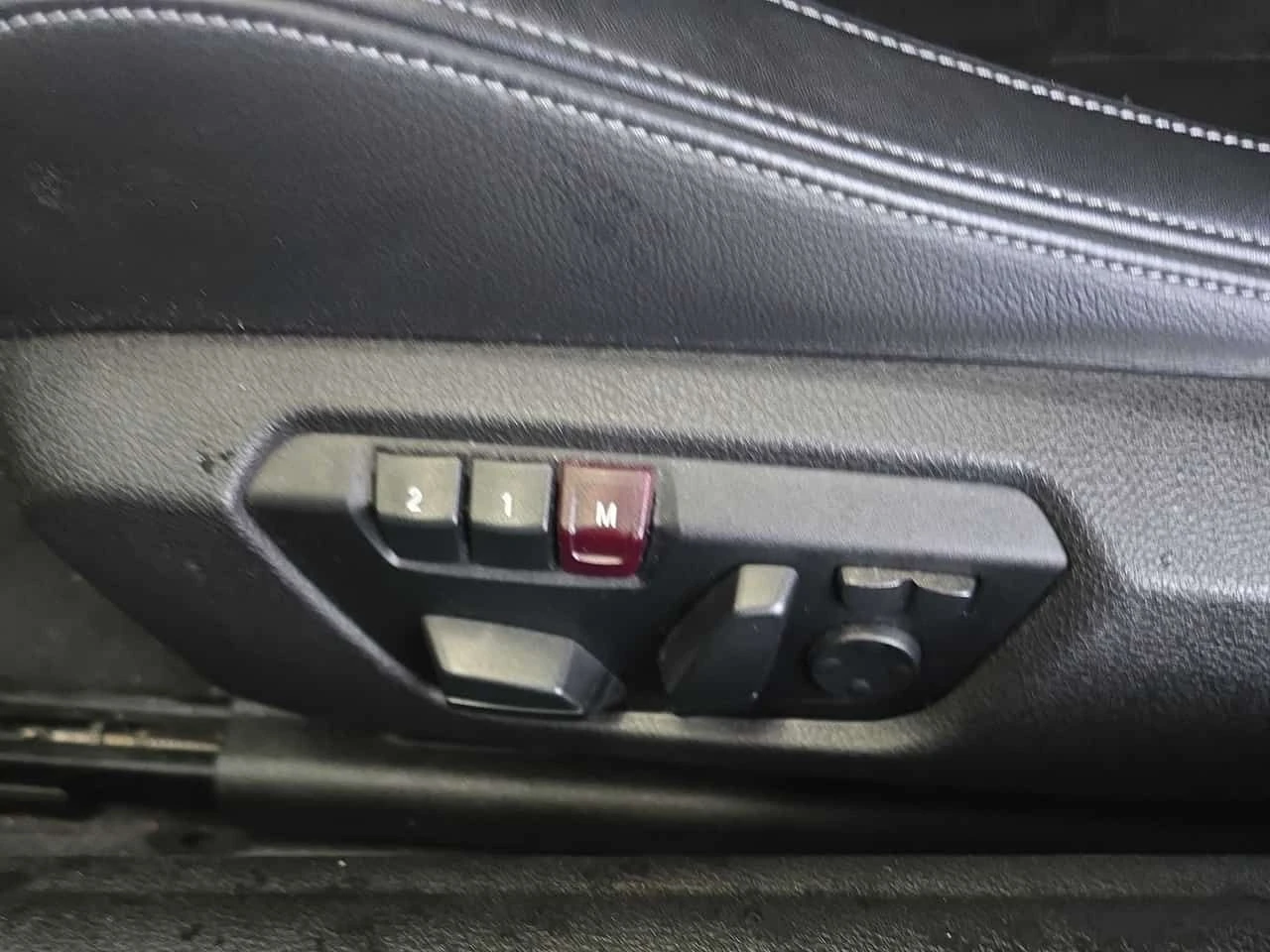 BMW M4 * CARFAX * Austin Yellow Metallic * Carbon, снимка 12 - Автомобили и джипове - 54110280