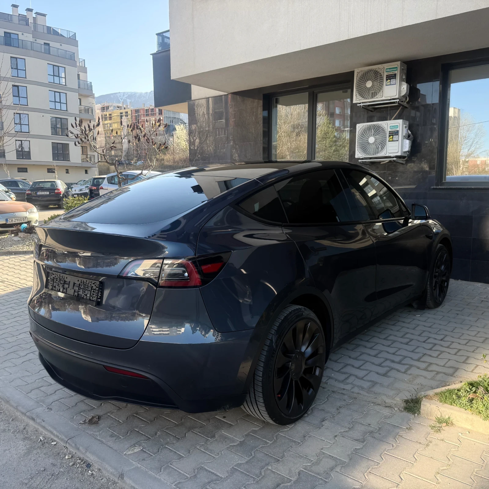 Tesla Model Y 2022 Dual Motor Long range 72000 km Гаранция, снимка 6 - Автомобили и джипове - 54149806