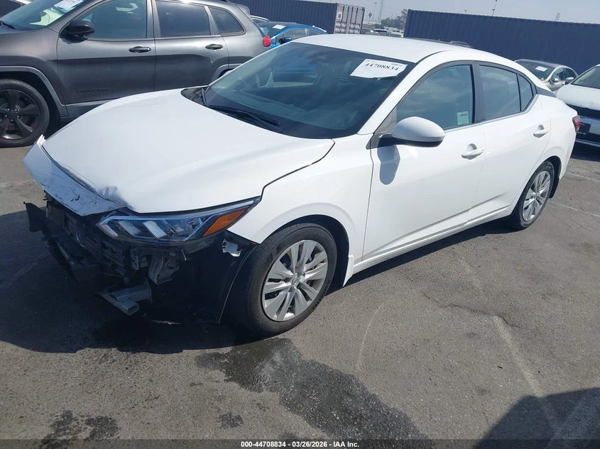 Nissan Sentra 2.0L I-4 DI, DOHC, VVT, 149HP Front Wheel Drive | Mobile.bg � ����������� 2