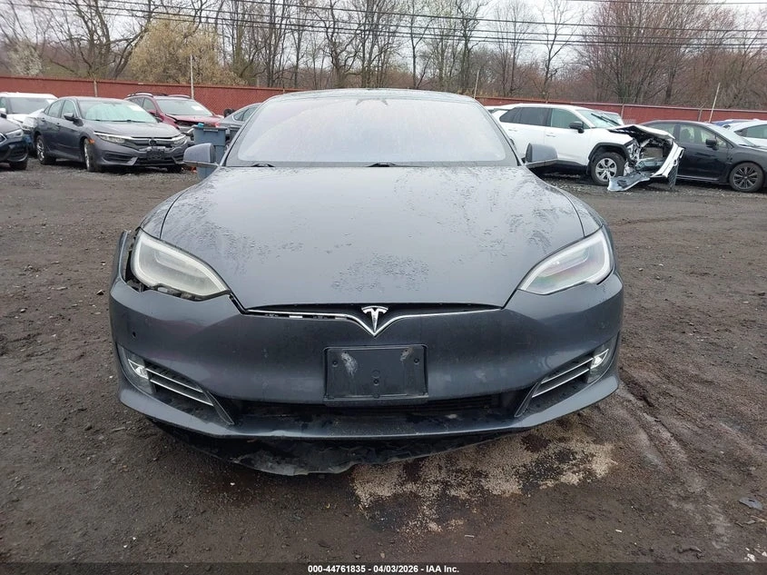 Tesla Model S 100D/75D/Long Range/Standard Range, снимка 12 - Автомобили и джипове - 54403717