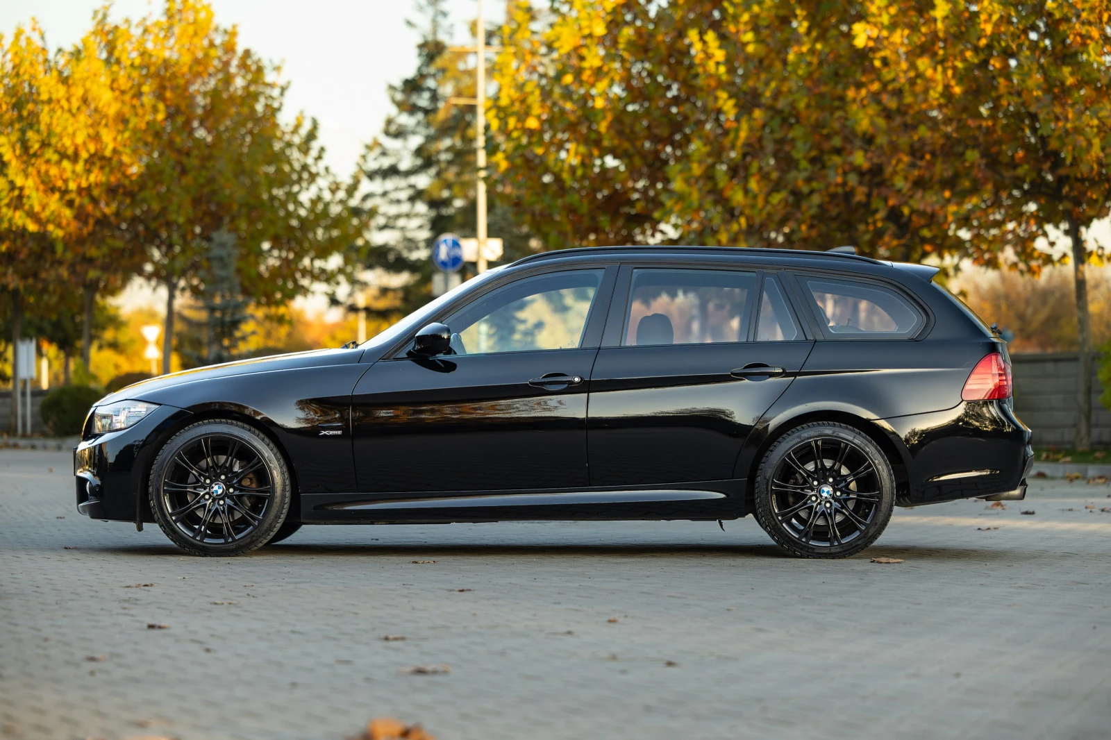 BMW 320, снимка 5 - Автомобили и джипове - 54782424