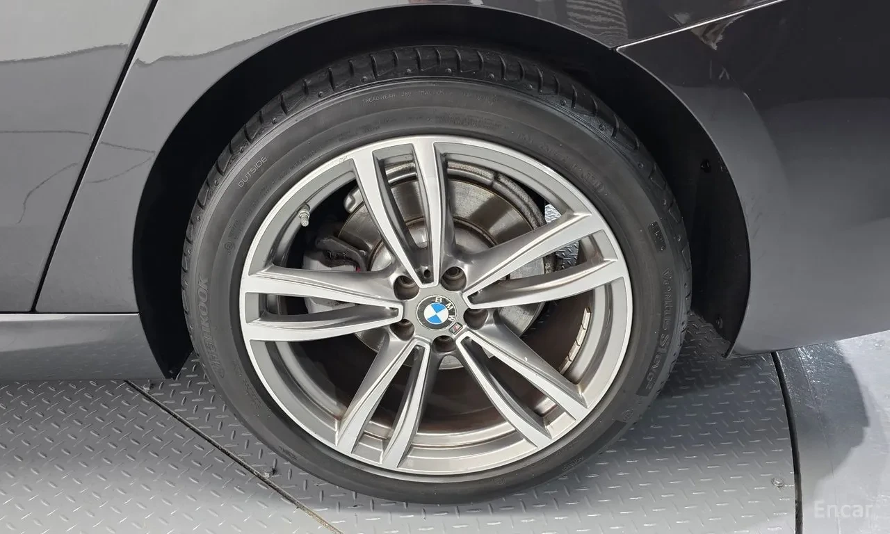 BMW 620 d Gran Turismo | M Sport | PANORAMA | COMFORT SEAT, снимка 5 - Автомобили и джипове - 55220084