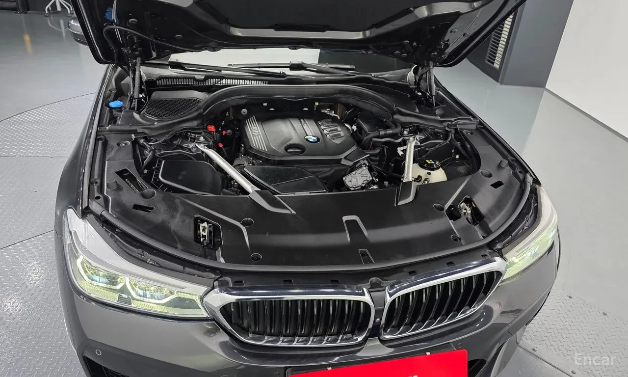 BMW 620 d Gran Turismo | M Sport | PANORAMA | COMFORT SEAT, снимка 6 - Автомобили и джипове - 55220084