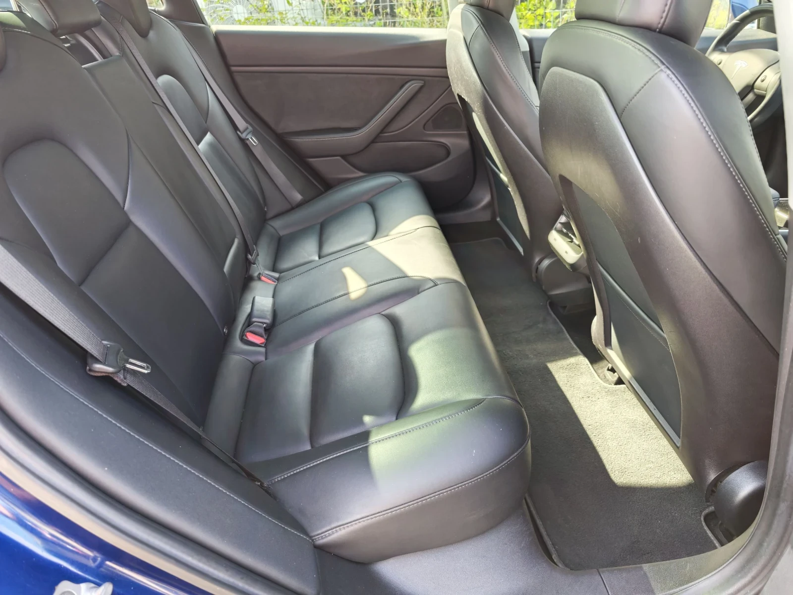 Tesla Model 3 AWD.DUAL MOTOR.ЕВРОПЕЙСКА, снимка 10 - Автомобили и джипове - 55310196