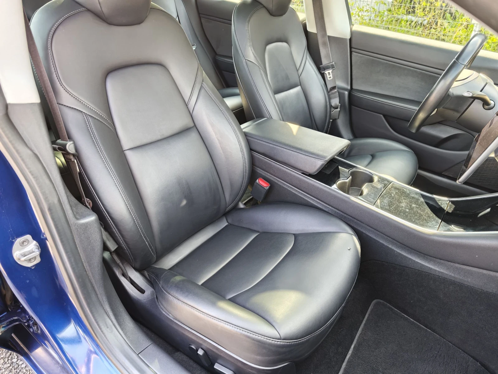 Tesla Model 3 AWD.DUAL MOTOR.ЕВРОПЕЙСКА, снимка 11 - Автомобили и джипове - 55310196