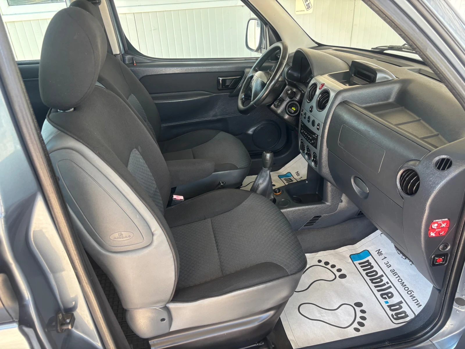 Citroen Berlingo 1.6HDI 2008 г КЛИМАТИК, снимка 16 - Автомобили и джипове - 55559409