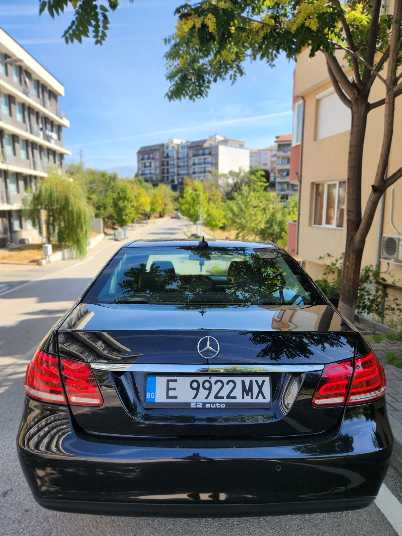Mercedes-Benz E 250 4MATIC, снимка 4 - Автомобили и джипове - 55717740