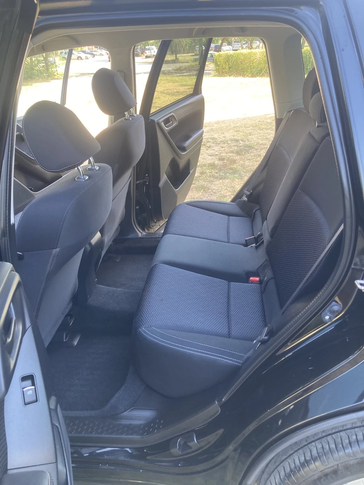 Subaru Forester 2.5 Фейслифт Автоматик 4х4, снимка 14 - Автомобили и джипове - 55960482