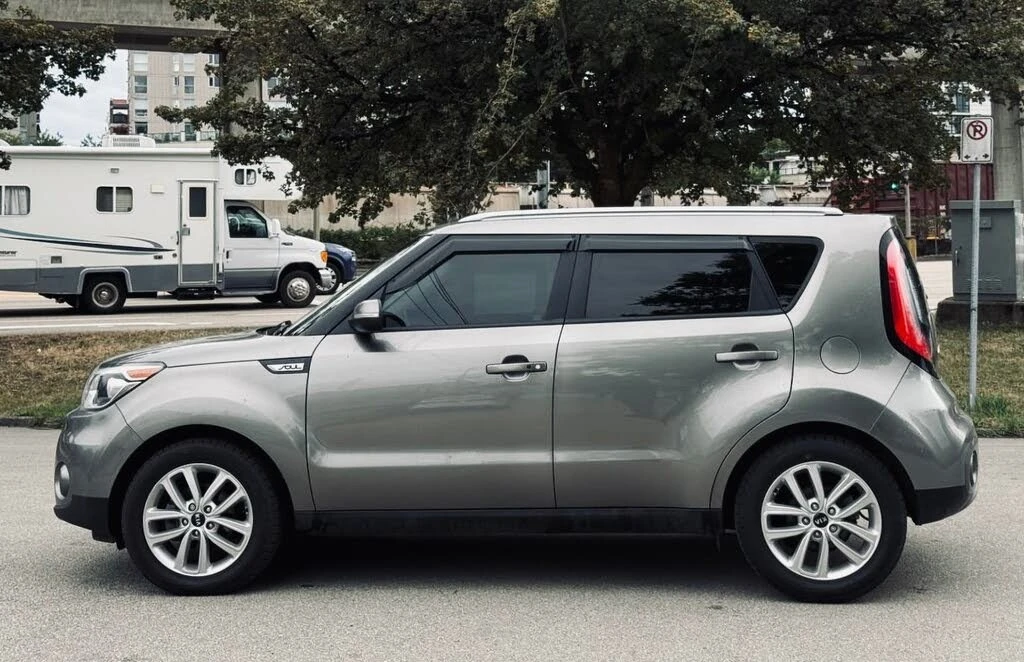 Kia Soul EX Tech * АвтоКредит * (ЦЕНА ДО БГ), снимка 3 - Автомобили и джипове - 56231350