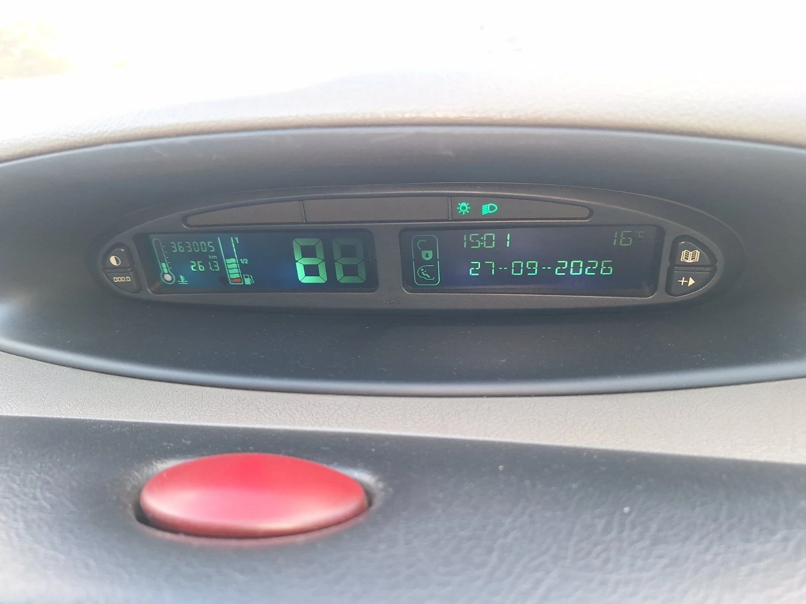 Citroen Xsara picasso 1.6 газ, снимка 13 - Автомобили и джипове - 56246935