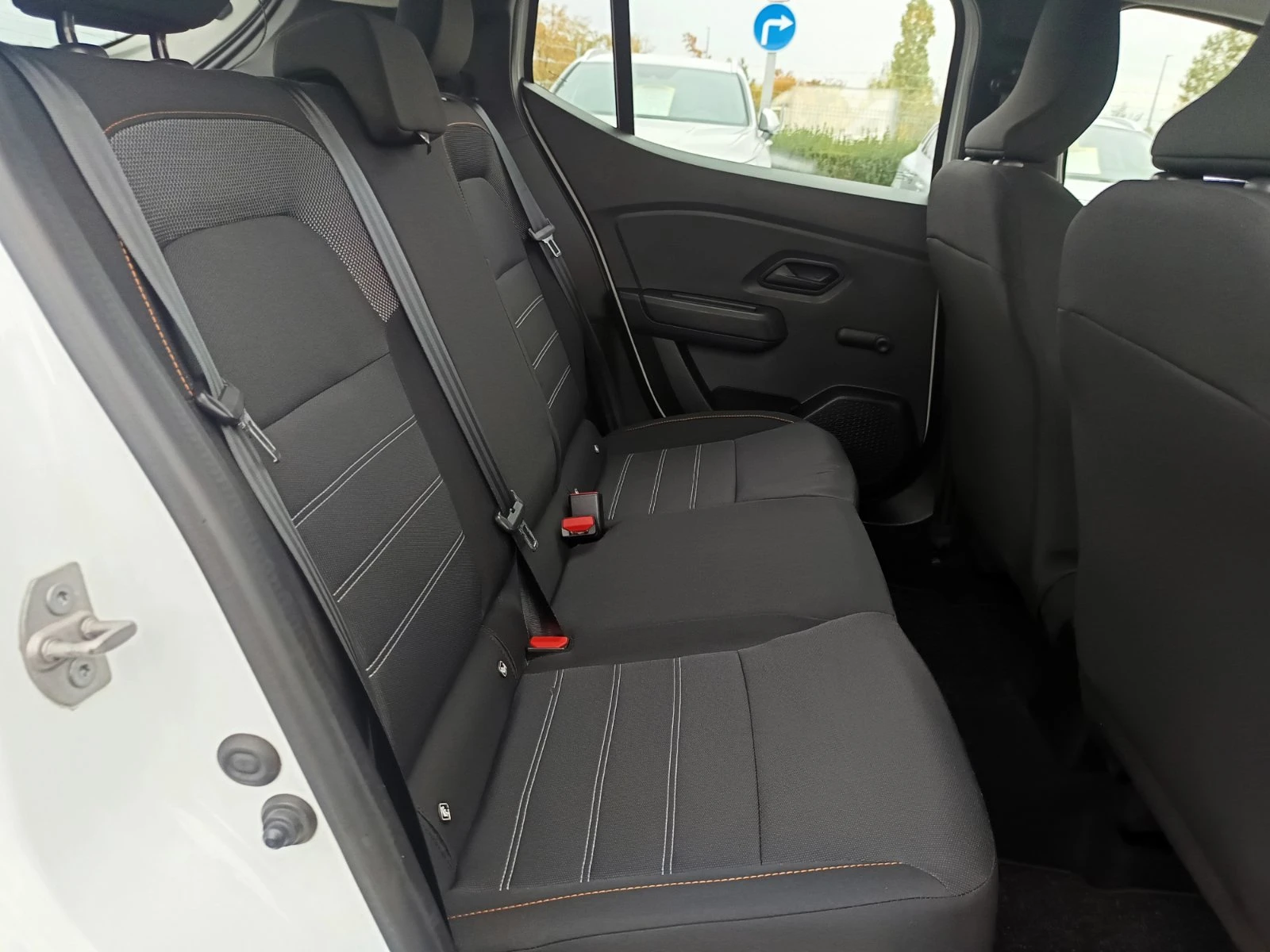 Dacia Sandero 1.0Tce/ 100�.�./ Stepway/LPG | Mobile.bg � ����������� 14