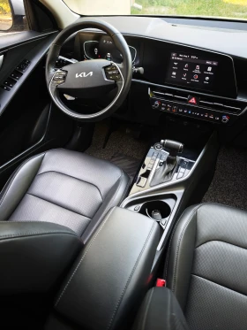 Kia Niro 1.6 HEV, снимка 12