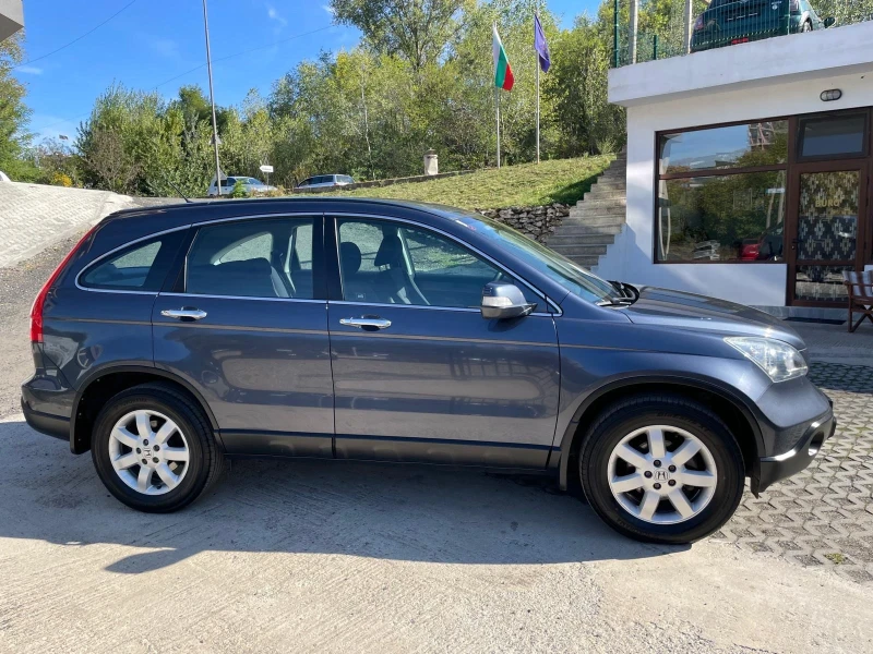 Honda Cr-v AWD, снимка 3 - Автомобили и джипове - 47626377