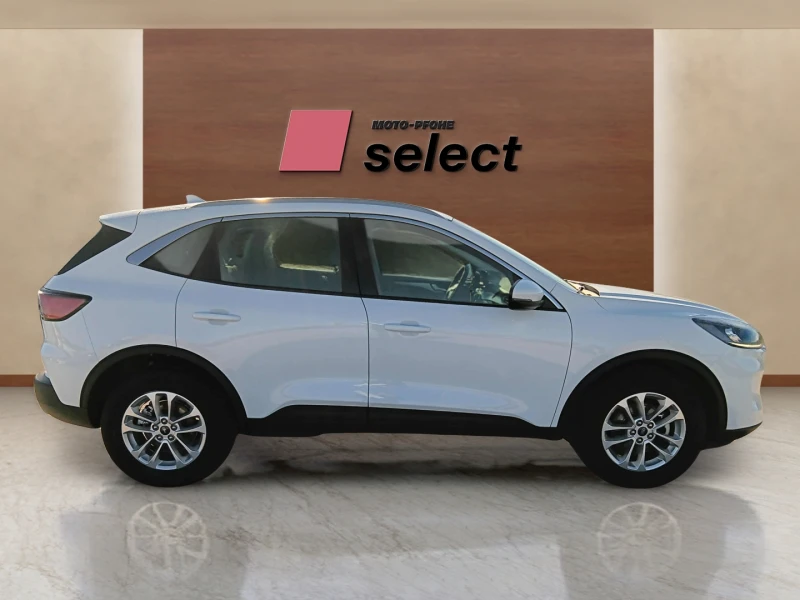 Ford Kuga 1.5 EcoBoost, снимка 4 - Автомобили и джипове - 52542521