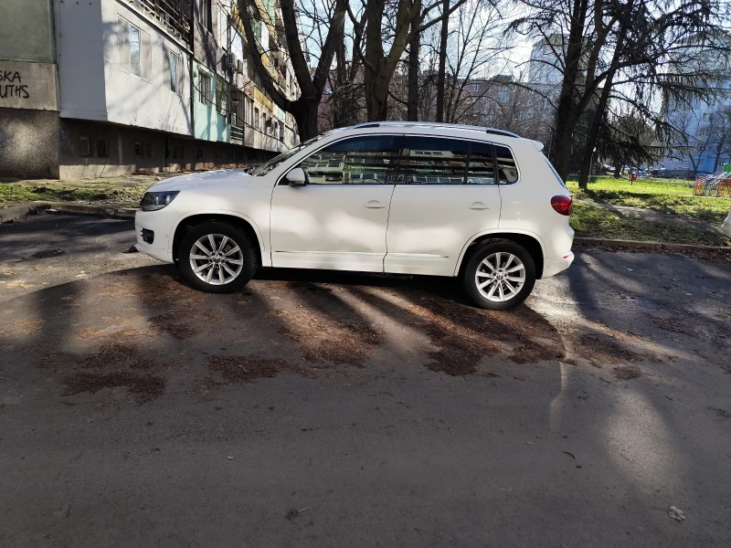 VW Tiguan 2, 0 TDI 140 4x4, снимка 7 - Автомобили и джипове - 52927279