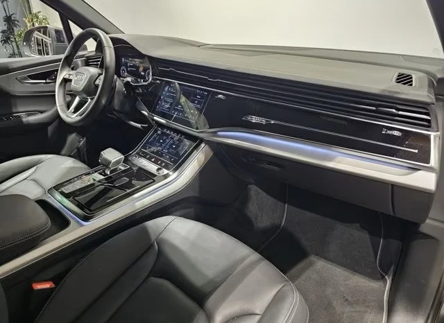 Audi Q7 50 TDI S Line Black 7seat Pano Matrix - изображение 10