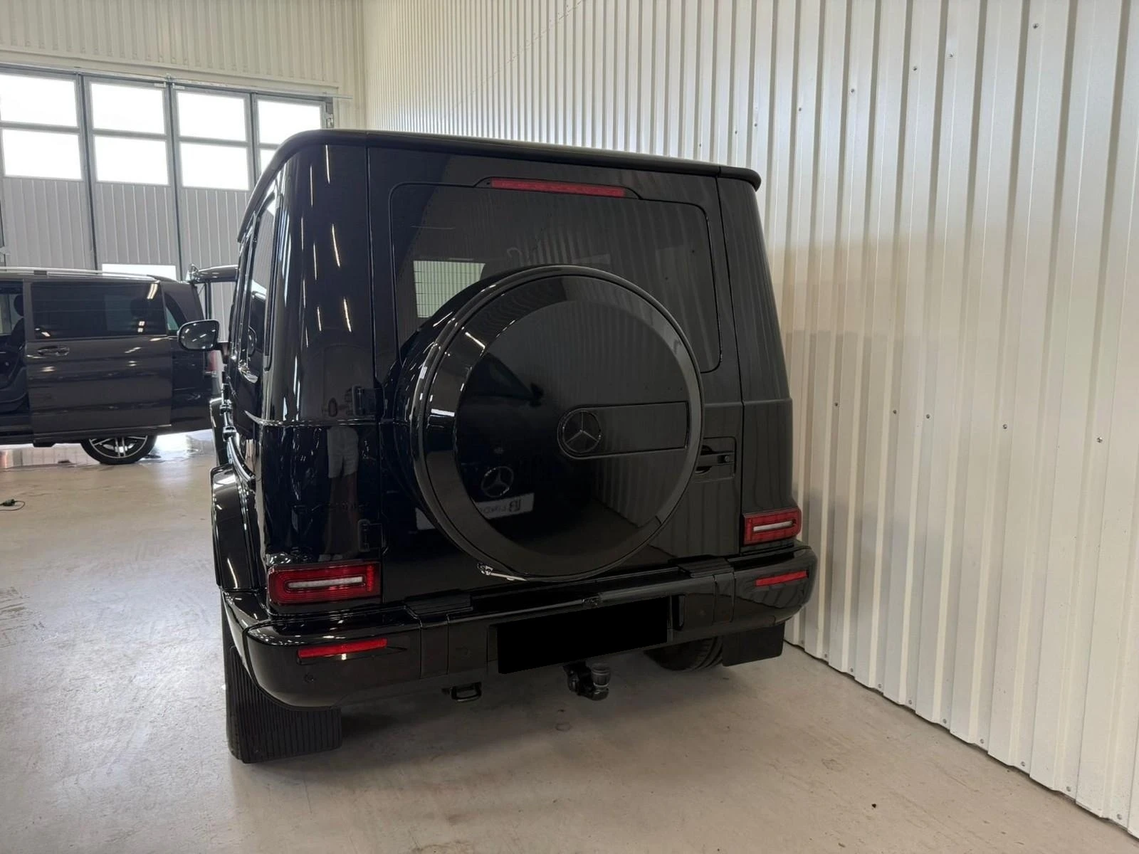 Mercedes-Benz G 450 d/AMG/4-MATIC/FACELIFT/EXCLUSIV/BURM/360/NIGHT/ - изображение 6