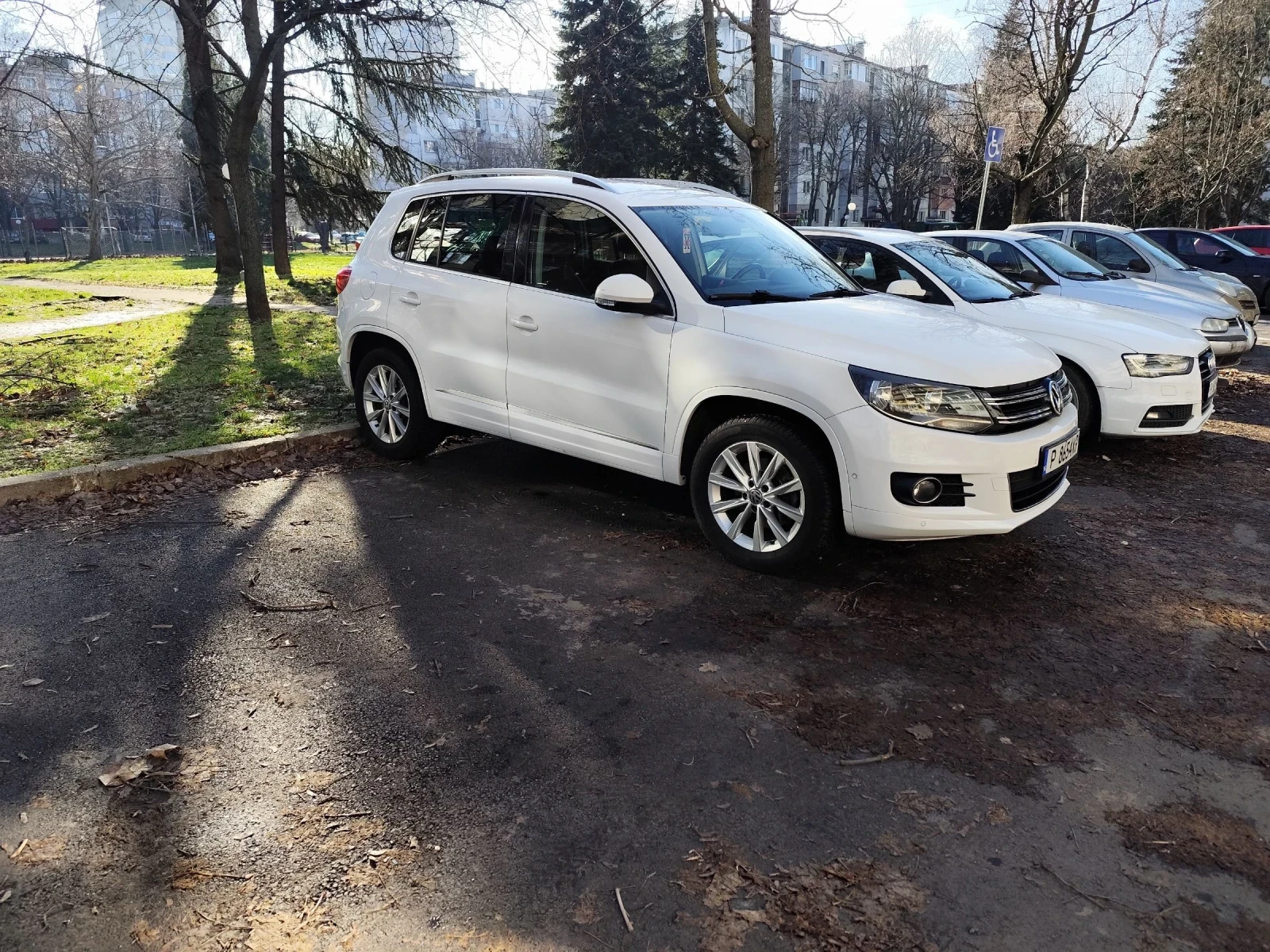 VW Tiguan 2, 0 TDI 140 4x4 - изображение 6