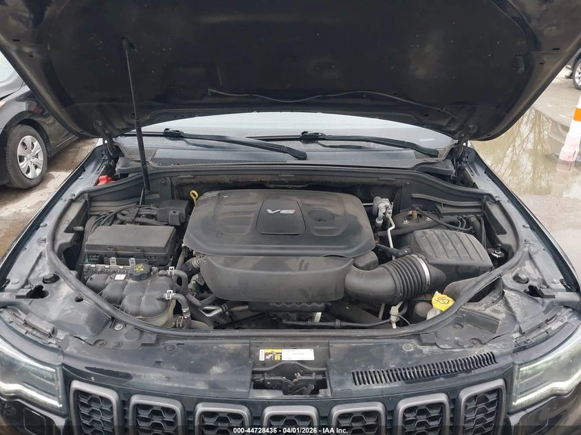 Jeep Grand cherokee 2018 JEEP GRAND CHEROKEE HIGH ALTITUDE 4X4, снимка 13 - Автомобили и джипове - 54420265