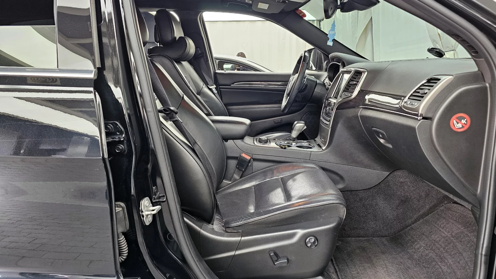 Jeep Grand cherokee 3.0D Overland Disi* panorama* ���������*  | Mobile.bg � ����������� 8