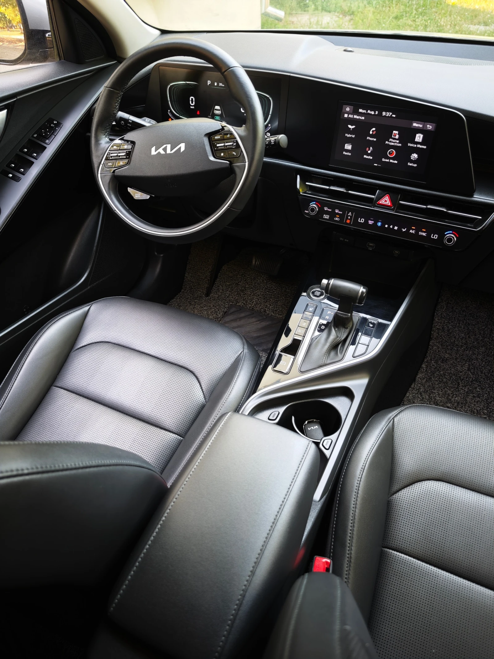 Kia Niro 1.6 HEV, снимка 12 - Автомобили и джипове - 55292574