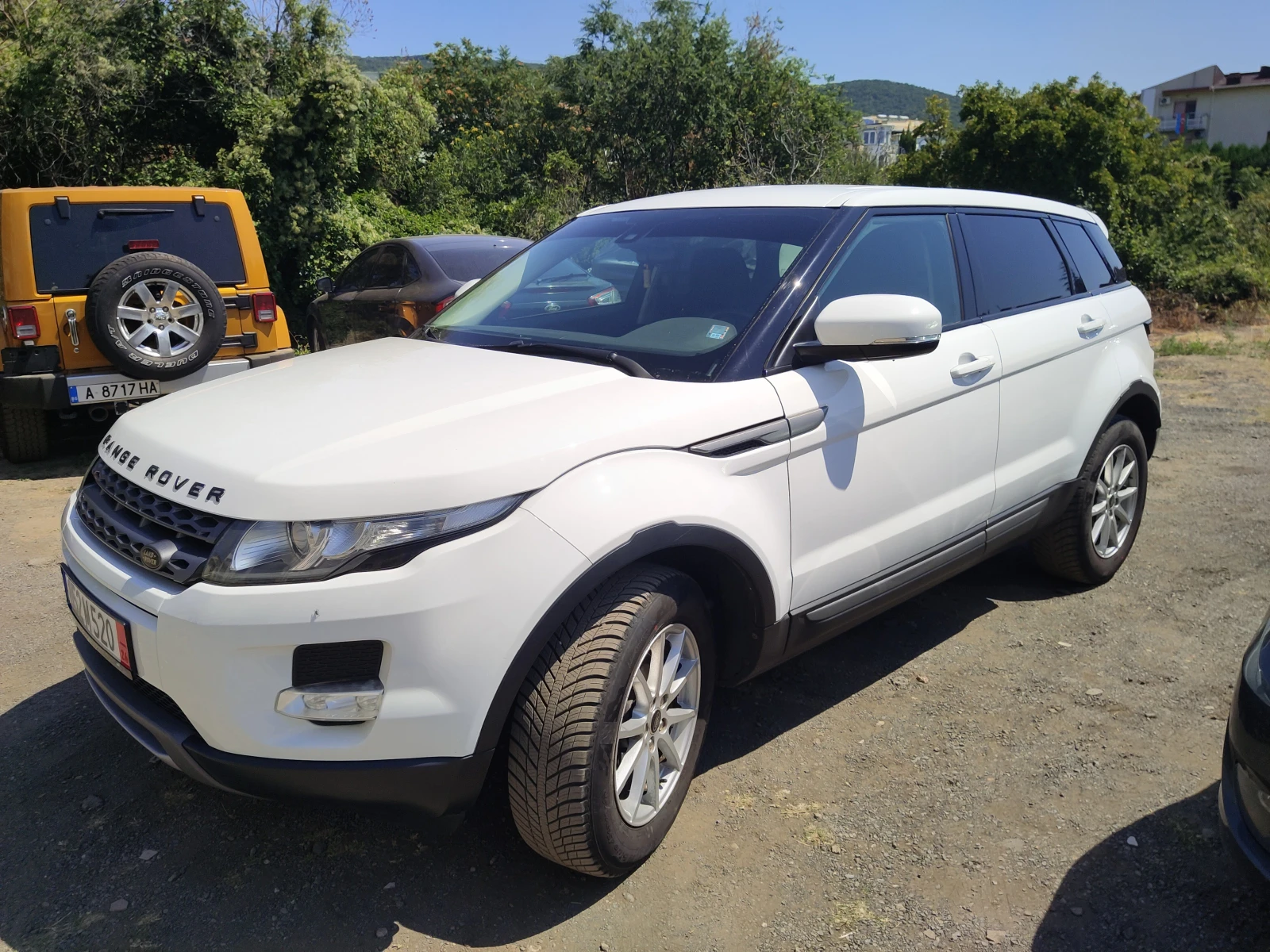 Land Rover Evoque 2.2, снимка 5 - Автомобили и джипове - 55540777