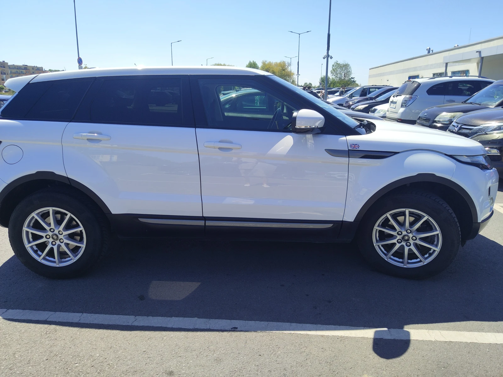Land Rover Evoque 2.2, снимка 2 - Автомобили и джипове - 55540777