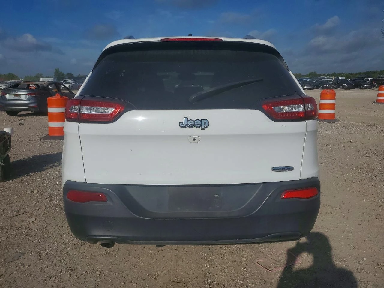 Jeep Cherokee, снимка 6 - Автомобили и джипове - 55755206